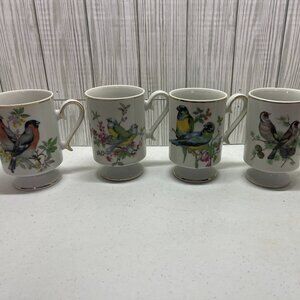 Set of 4 Vintage Royal Crown Art Pedestal Mugs